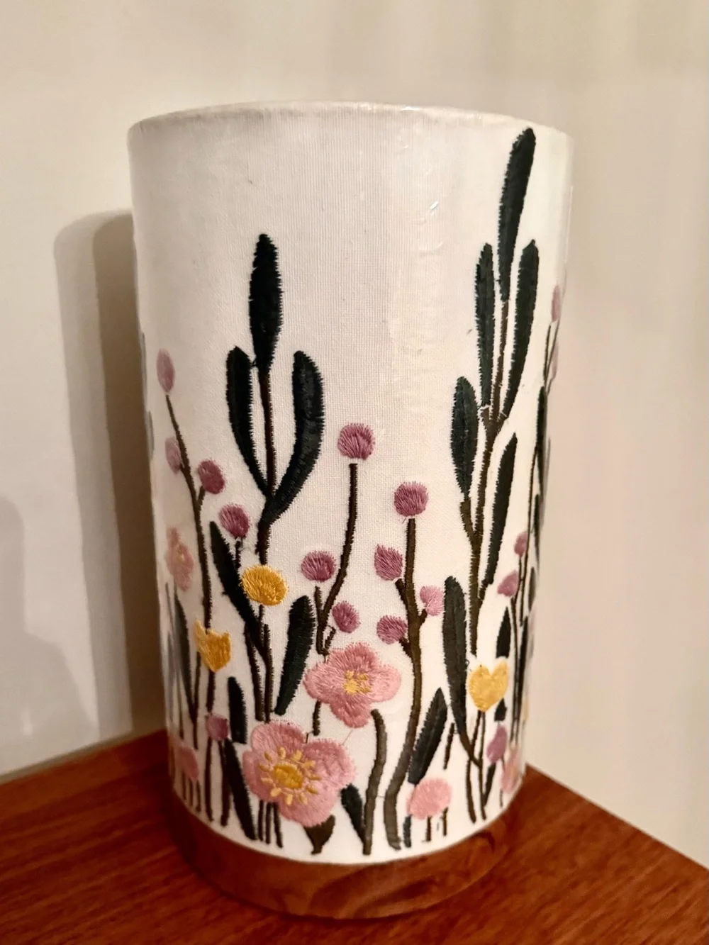 NEW India fabric embroidered Floral Botanical Cylinder Table Lamp Shade Floral.